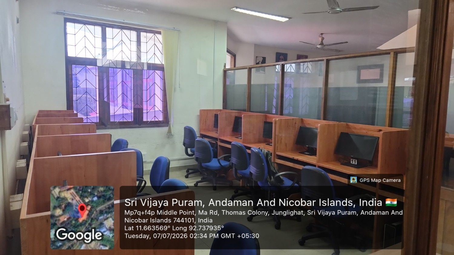 E-Corner in Library